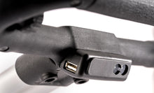 Lade das Bild in den Galerie-Viewer, FlatCat AHEAD das perfekte stabile E- Trolley inkl Score- & Schirmhalterung! 🏌🏻♀️⛳️und nur bei uns, 3 Jahre Garantie auf das gesamte Trolley😎